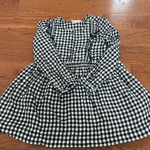 Perfect little dress for the holidays!